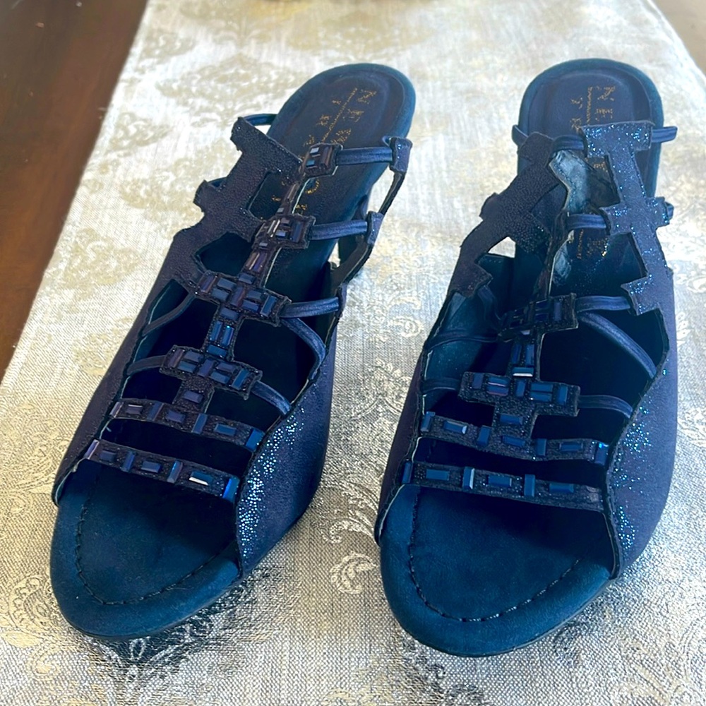 New York Transit - Navy sparkling beaded sandals